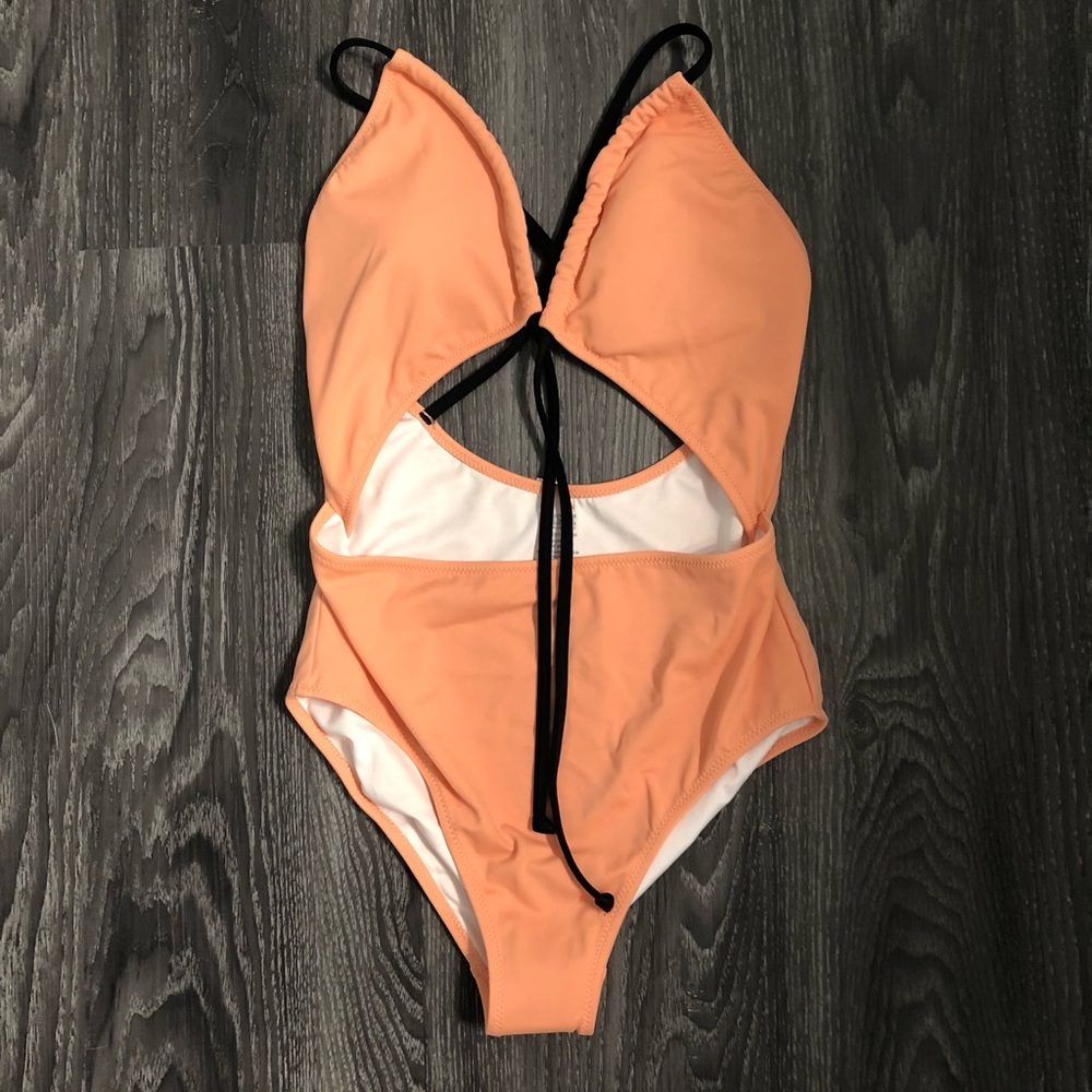 VS Swimsuit (New)
